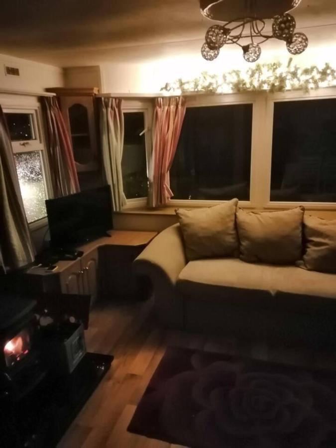 Midden Manor Country Stay On A Working Dairy Farm Ballymena Buitenkant foto